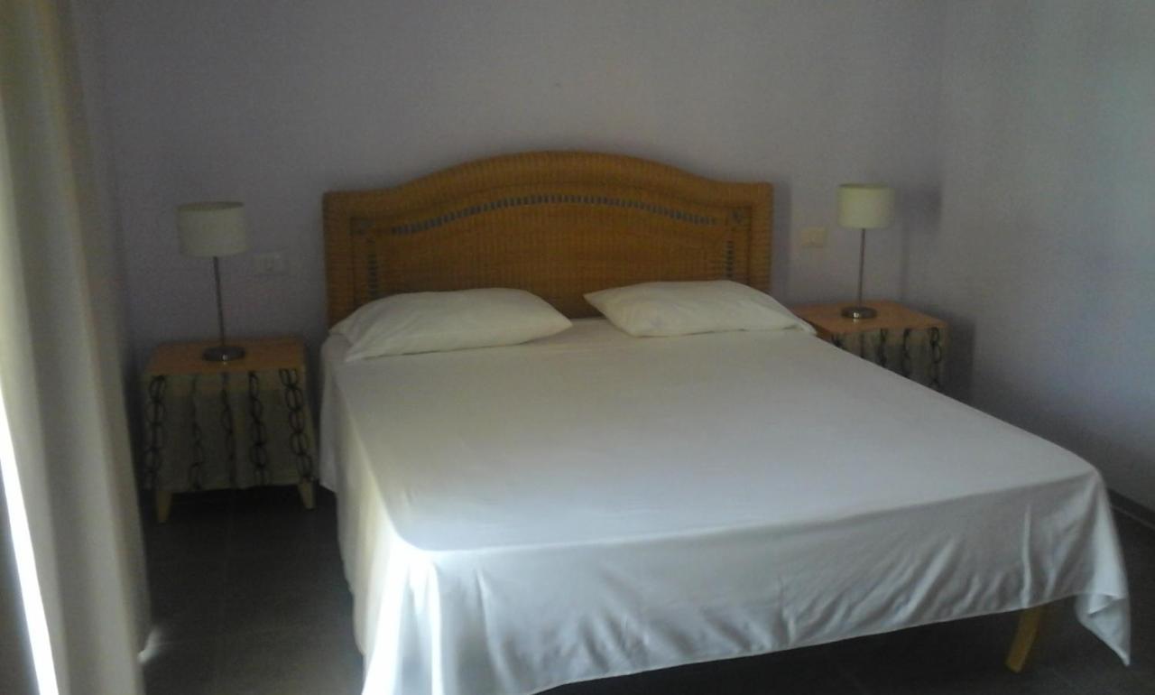 Residencial Las Palmeras De Willy Boca Chica Ngoại thất bức ảnh